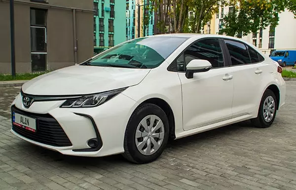 Toyota Corolla - зображення 1 - Alin