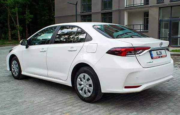 Toyota Corolla - зображення 2 - Alin